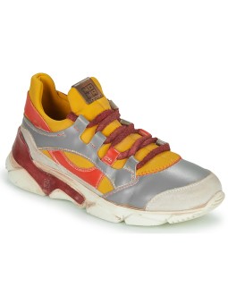 Baskets basses femmes Moma...